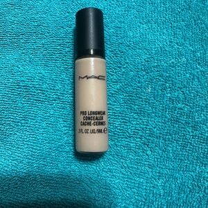 MAC Cosmetics Pro Longwear Concealer - Cream